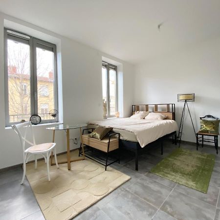 Lyon - quartier République, Villeurbanne Esterno foto